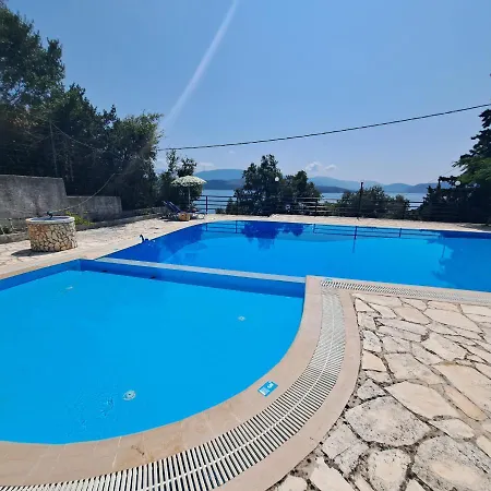 Kerasia - 4 Apartments&cottage Appartamento Kerasa