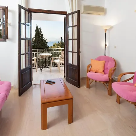 Kerasia - 4 & Apartament *
