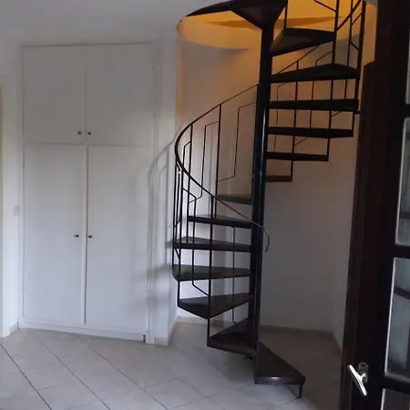 Apartmán Kerasia - 4 & *