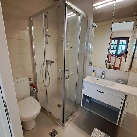 Kerasia - 4 & Apartament Kerasa