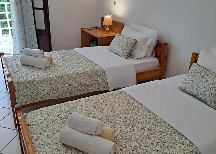 Appartement Kerasia - 4 & *