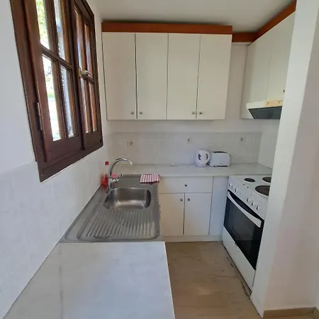 Appartamento Kerasia - 4 & *