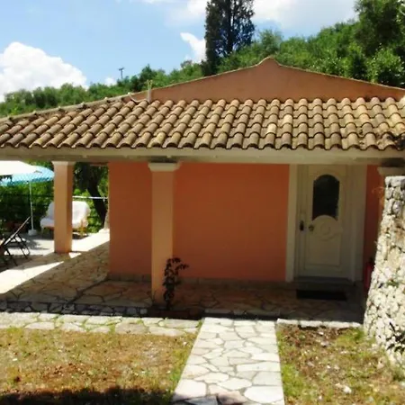 Appartamento Kerasia - 4 & *